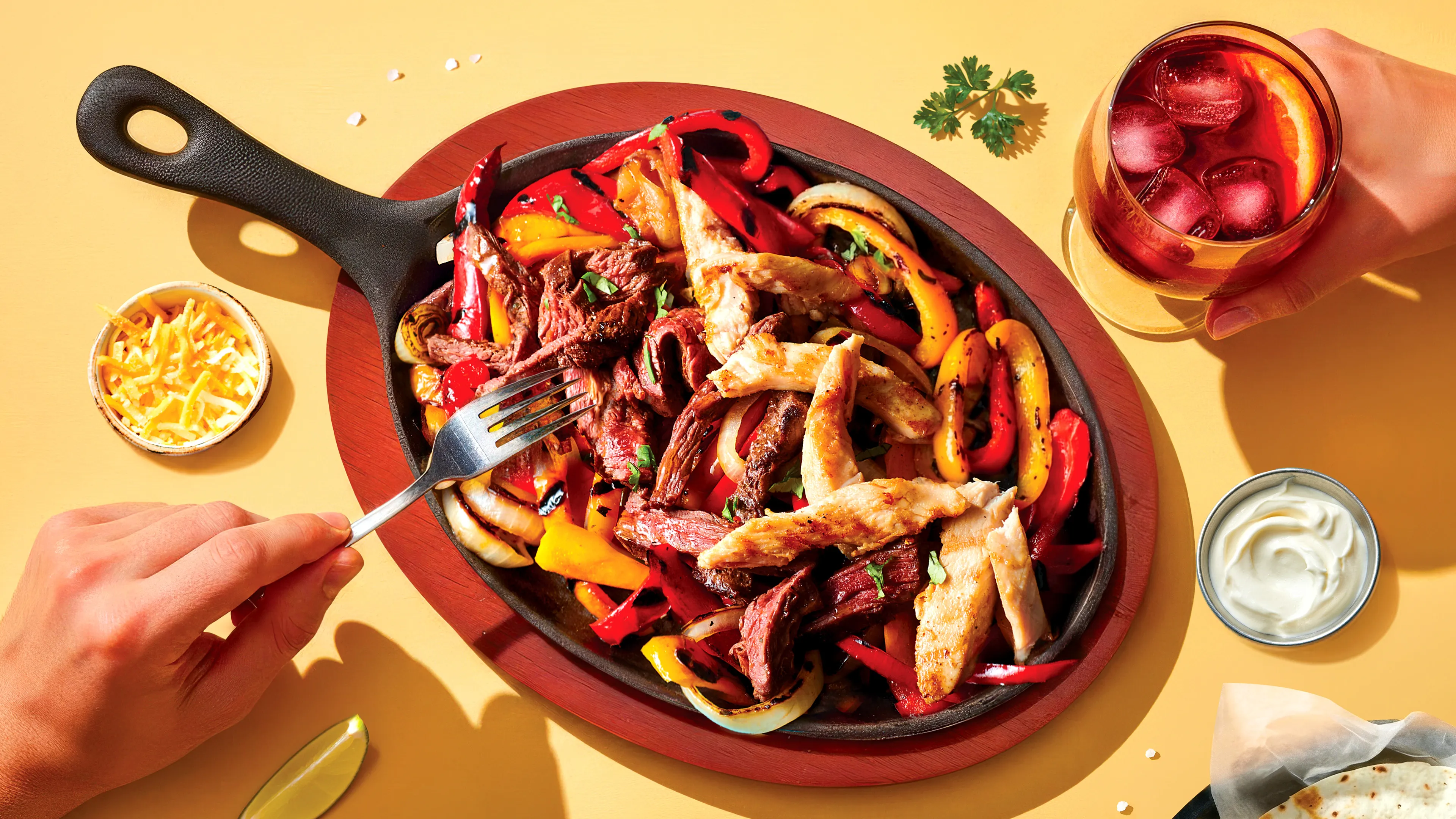 FAJITAS+ SANGRIA